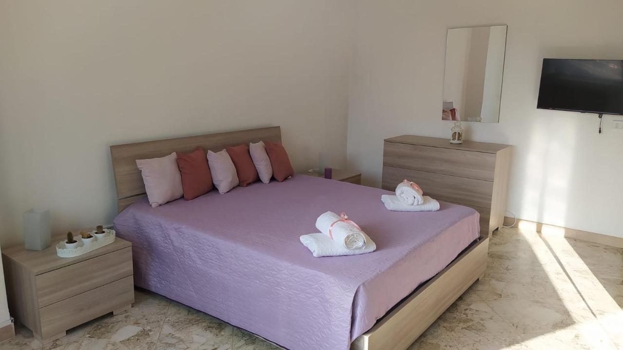 Appartement Malias à Bari Extérieur photo